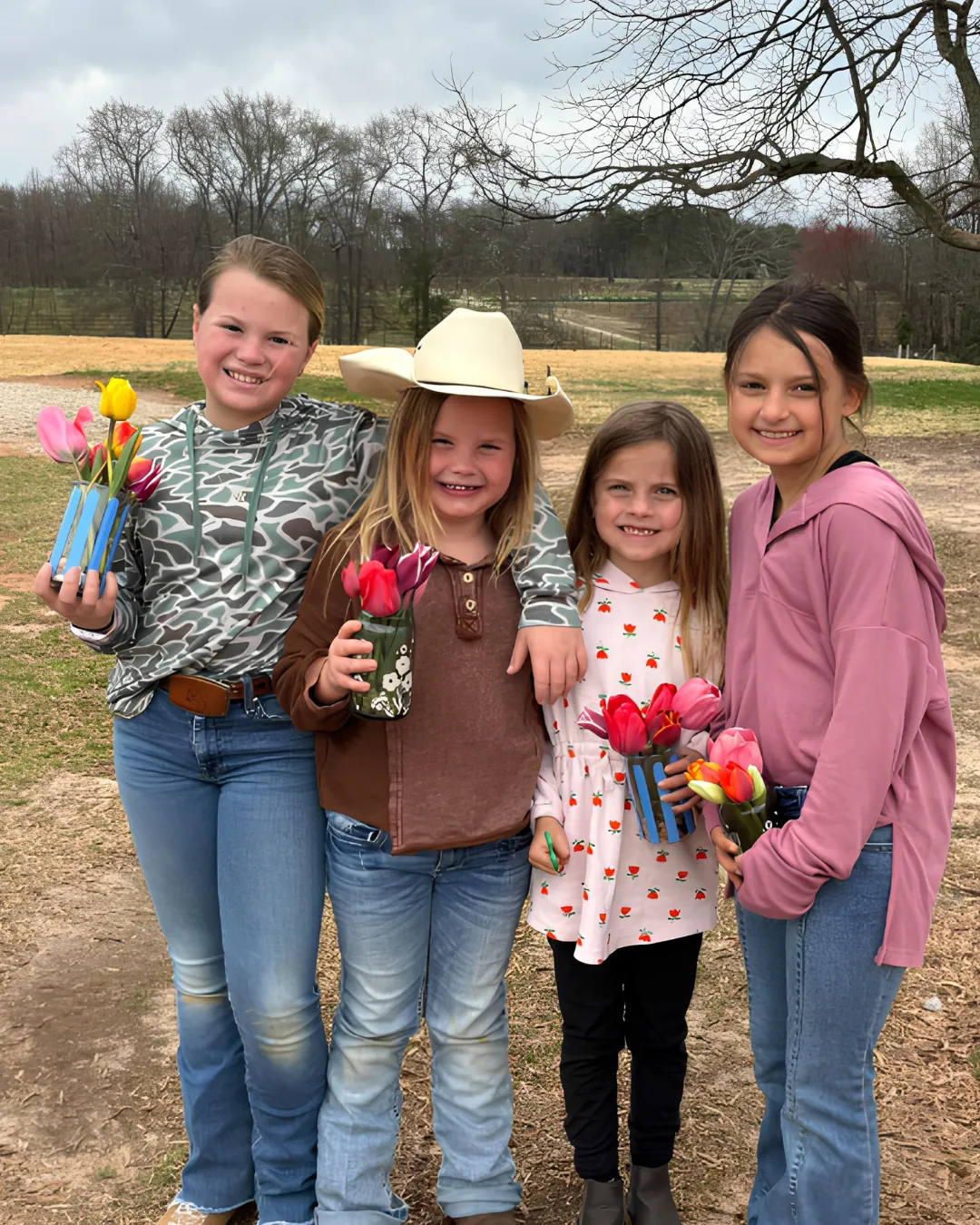 Kids celebrating a birthday party at Callaham Orchards